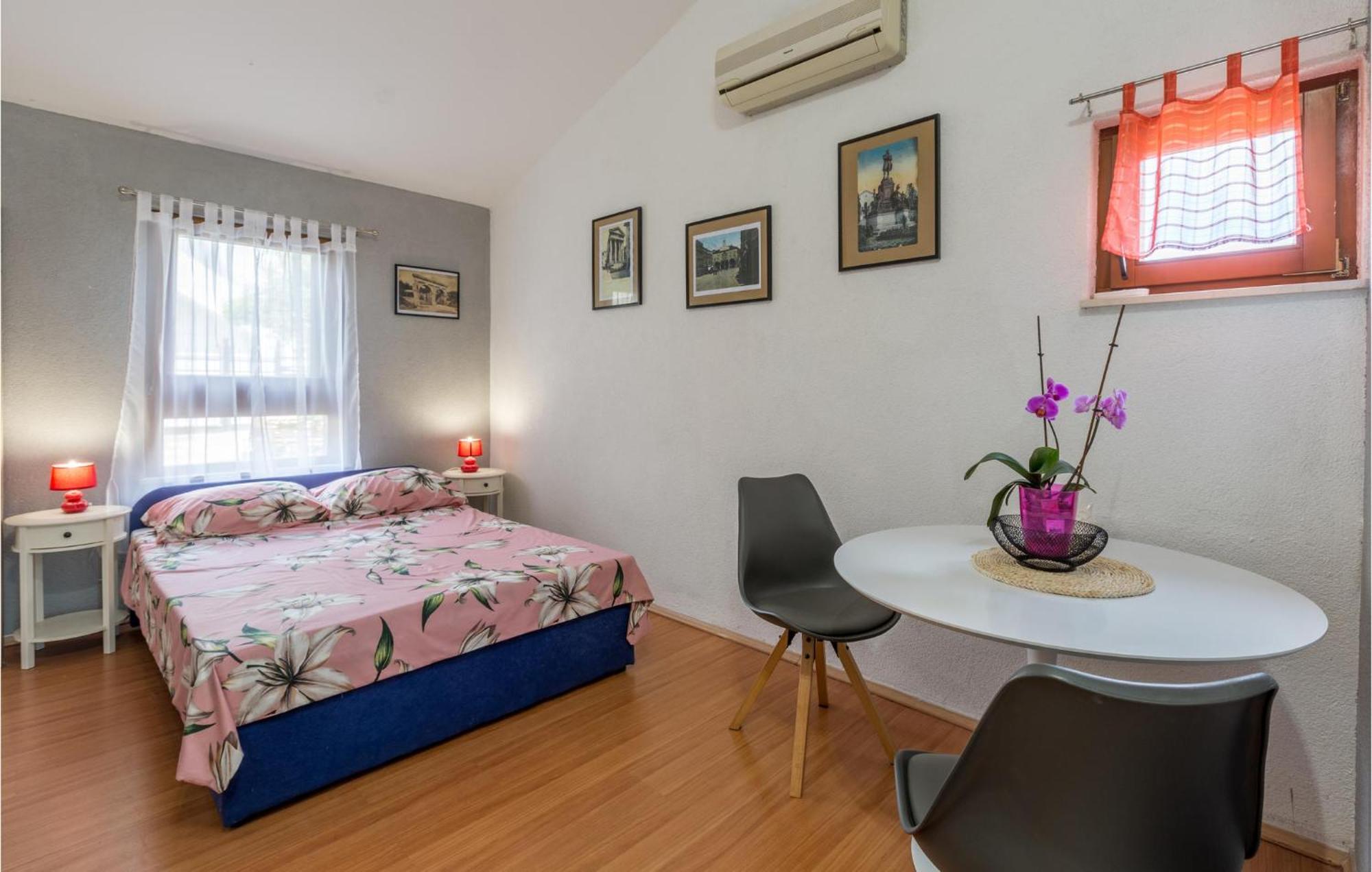 Beautiful Apartment In Jadreski With Wifi Dış mekan fotoğraf